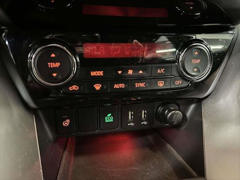 Used 2023 Mitsubishi Eclipse Cross SEL image 30