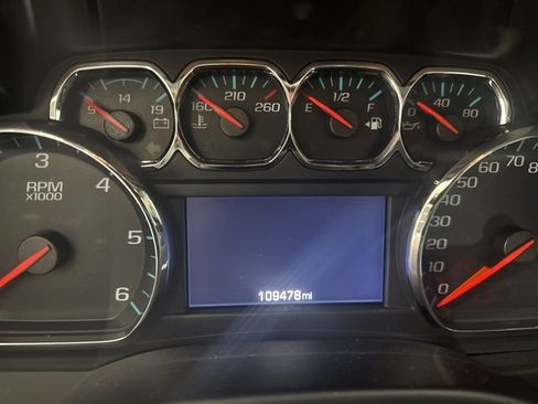 Used 2016 Chevrolet Tahoe LT w/ LT Signature Package image 13