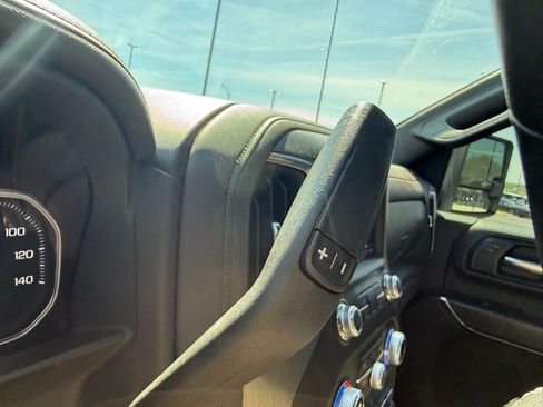 Used 2022 GMC Sierra 2500 Denali w/ Denali Ultimate Package image 19