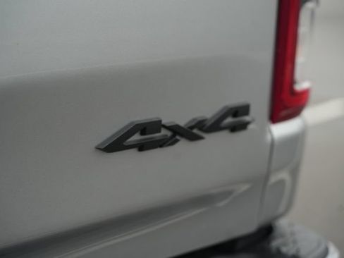 Used 2022 RAM 1500 Big Horn AWD/4WD image 44