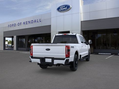 New 2026 Ford F250 Lariat w/ Black Appearance Package AWD/4WD image 8