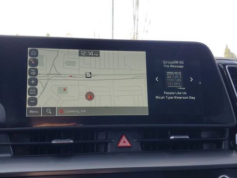 Certified 2025 Kia Sportage EX w/ Premium Package image 19