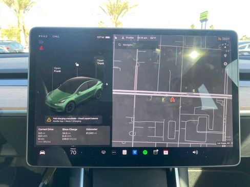 Used 2021 Tesla Model Y Long Range image 9