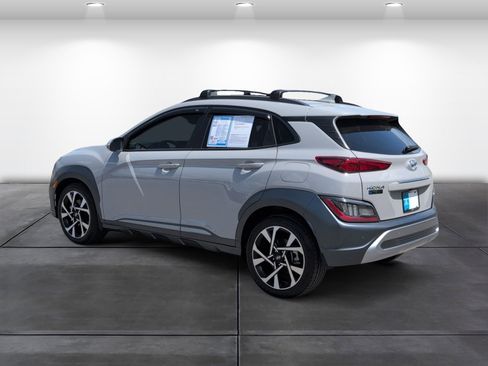 Used 2023 Hyundai Kona Limited AWD/4WD image 3