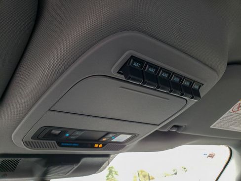 New 2026 Ford F250 XL w/ XL Off-Road Package image 11