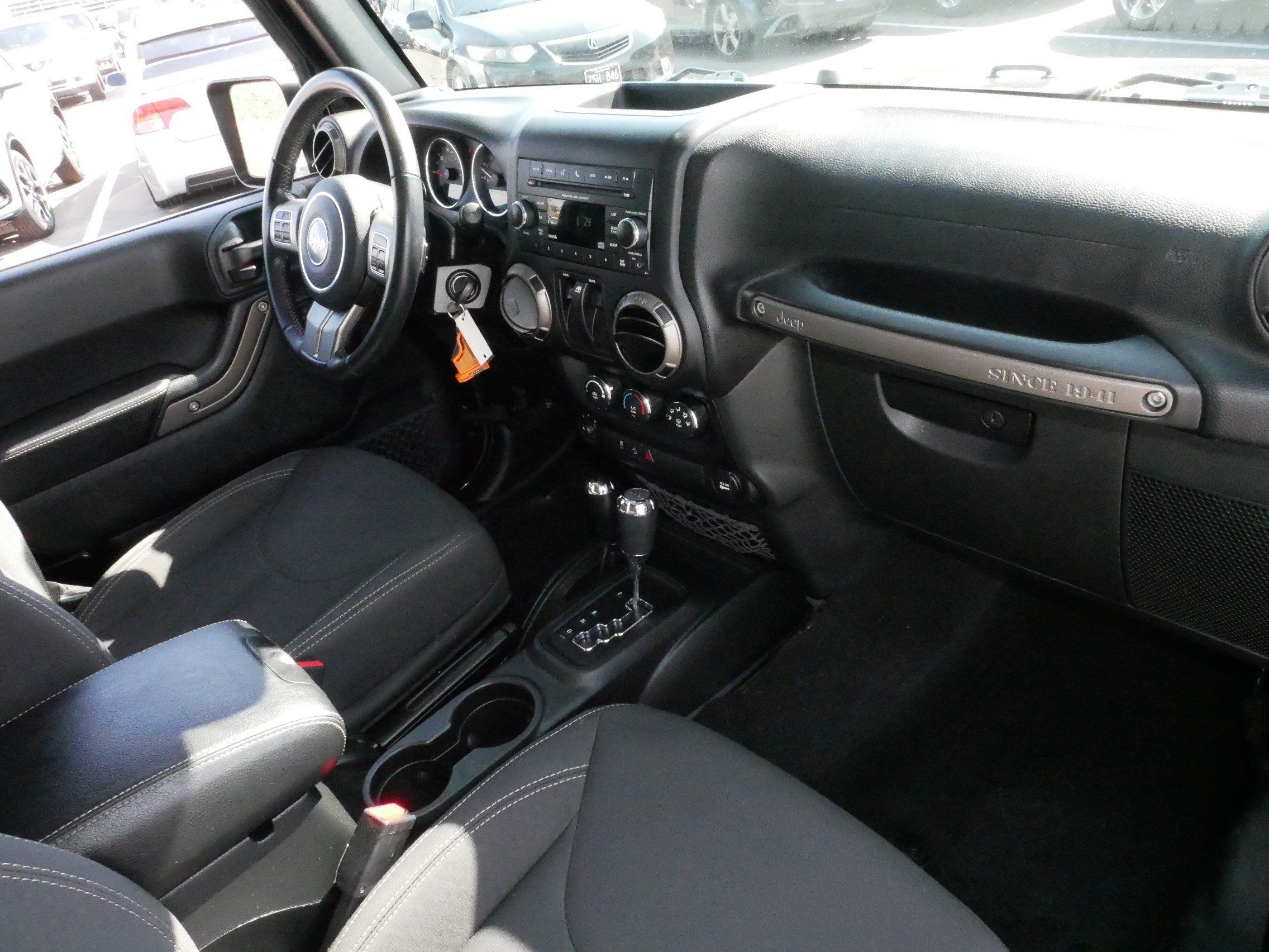Used 2018 Jeep Wrangler Sport AWD/4WD image 10