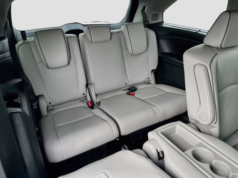 Used 2023 Honda Odyssey Elite image 30