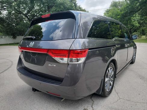 Used 2015 Honda Odyssey Touring Elite image 8