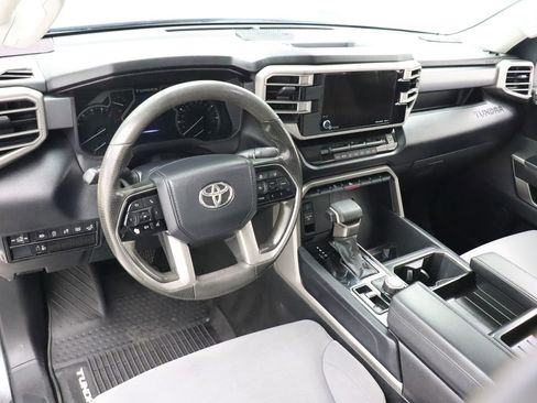 Used 2023 Toyota Tundra SR5 w/ SR5 Convenience Package AWD/4WD image 18