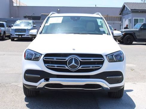 Used 2021 Mercedes-Benz GLE 350 w/ Premium Package image 2