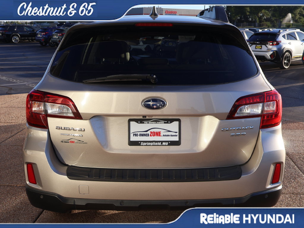 Used 2017 Subaru Outback 3.6R Limited AWD/4WD image 5