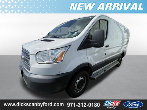 Used 2016 Ford Transit 250 130 Low Roof w/ Exterior Upgrade Package RWD image 2