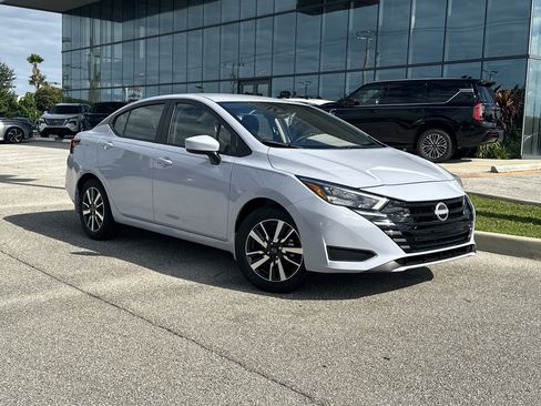 New 2025 Nissan Versa SV w/ Trunk Package image 2