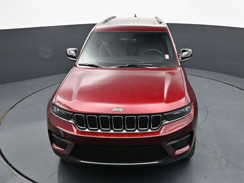 New 2026 Jeep Grand Cherokee Laredo X AWD/4WD image 33