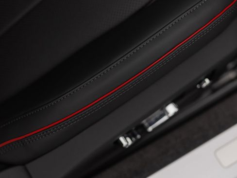 Used 2024 Bentley Continental GT image 42