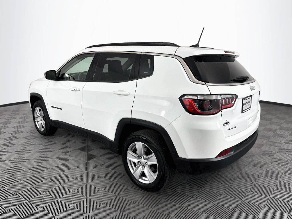 Used 2022 Jeep Compass Latitude AWD/4WD image 5