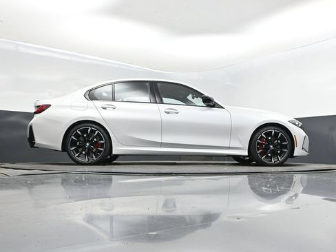 Used 2026 BMW 330i Sedan w/ M Sport Package RWD image 42