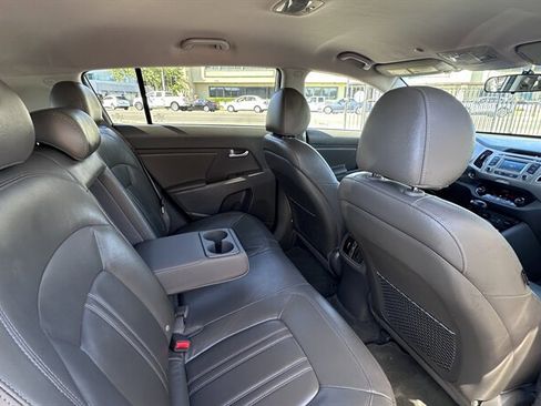 Used 2016 Kia Sportage EX image 12