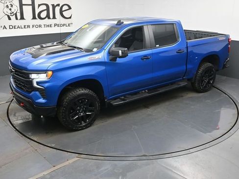 Used 2022 Chevrolet Silverado 1500 LT Trail Boss w/ LT Trail Boss Premium Package image 41