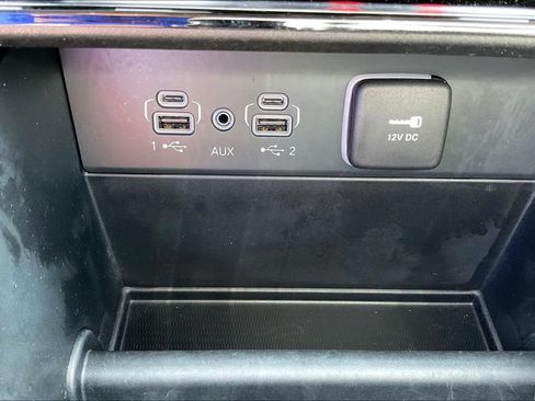 Used 2023 Jeep Grand Cherokee Limited RWD image 17