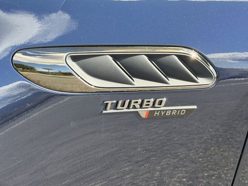 Certified 2025 Mercedes-Benz E 53 AMG e 4MATIC Sedan image 17