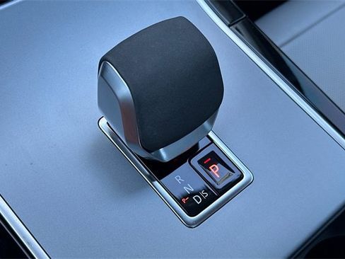 Certified 2024 Land Rover Range Rover Velar S image 21