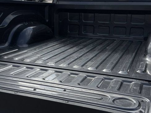 Used 2017 RAM 1500 Lone Star AWD/4WD image 30