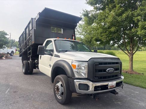 Used 2011 Ford F550 2WD Regular Cab Super Duty w/ Payload Upgrade Pkg image 3