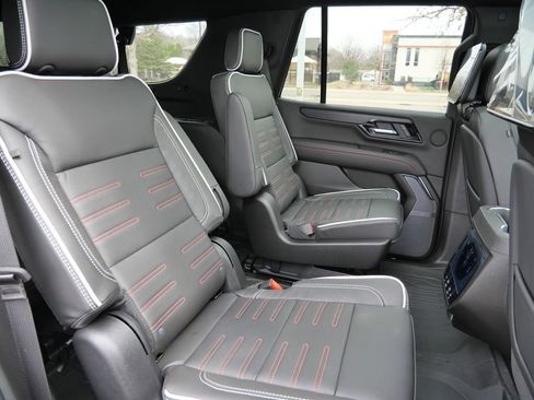 New 2026 GMC Yukon AT4 Ultimate AWD/4WD image 27