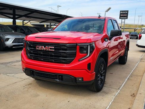 New 2026 GMC Sierra 1500 Elevation image 8