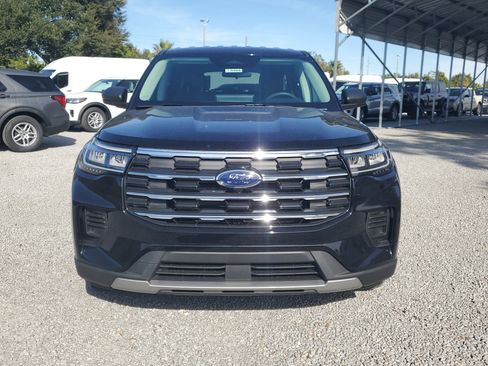 New 2026 Ford Explorer Active image 3