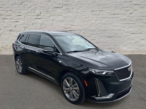 Certified 2025 Cadillac XT6 Premium Luxury image 7