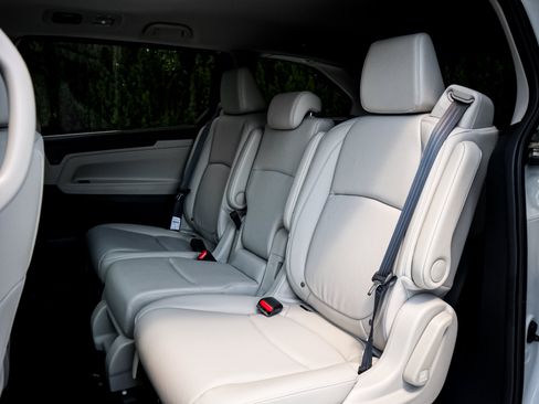 New 2026 Honda Odyssey EX-L image 29