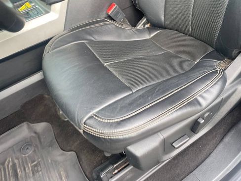 Used 2019 Ford F150 Lariat w/ Equipment Group 502A Luxury AWD/4WD image 23