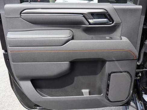 New 2026 GMC Sierra 2500 AT4 w/ AT4 Premium Plus Package AWD/4WD image 22