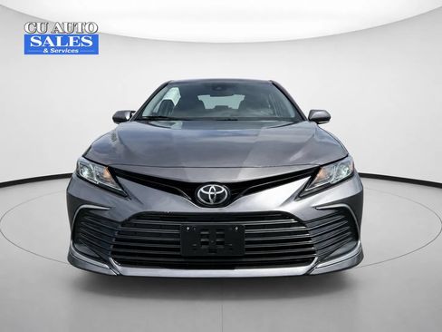 Used 2021 Toyota Camry LE FWD image 2