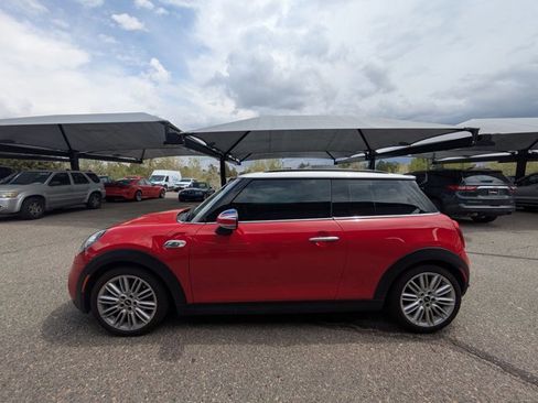 Used 2019 MINI Cooper S w/ Premium Package FWD image 8