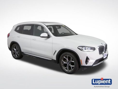 Used 2024 BMW X3 xDrive30i w/ Premium Essential Package AWD/4WD image 1