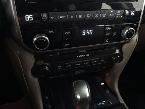 Certified 2022 Lexus GX 460 Luxury image 32