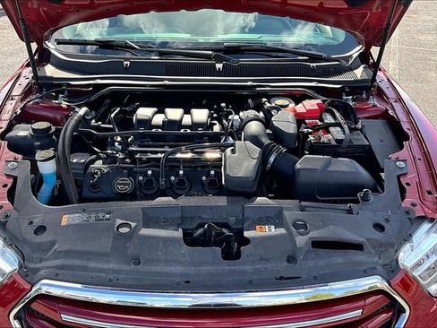 Used 2017 Ford Taurus Limited image 28