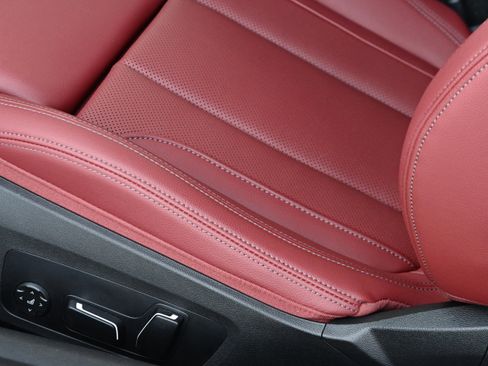 Used 2025 BMW M240i Coupe image 29