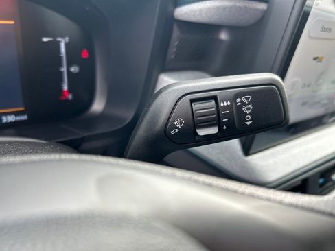 New 2025 Ford Maverick XLT image 15