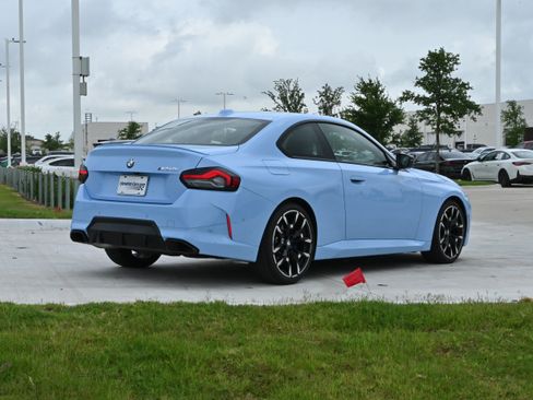 Used 2026 BMW M240i Coupe RWD image 9