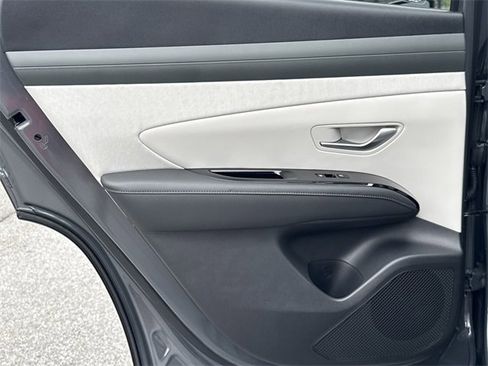 New 2026 Hyundai Tucson Limited image 13