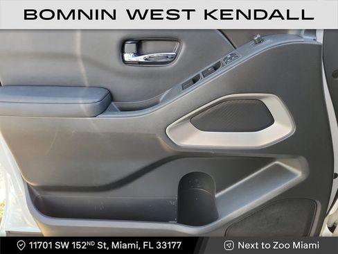 Used 2022 Nissan Frontier SV image 30