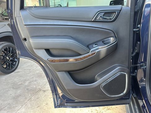 Used 2019 Chevrolet Tahoe LT AWD/4WD image 24