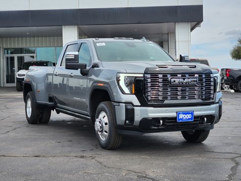 New 2026 GMC Sierra 3500 Denali Ultimate image 2