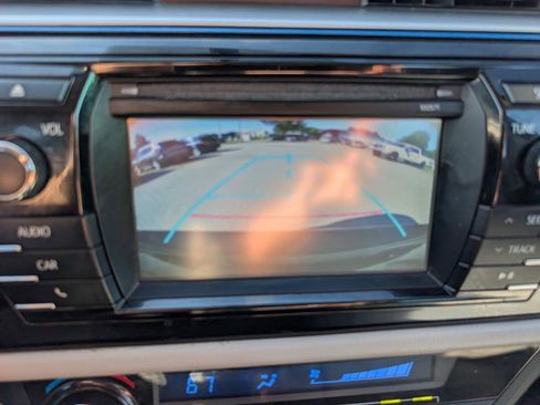 Used 2016 Toyota Corolla LE FWD image 20