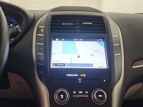 Used 2019 Lincoln MKC Select w/ Select Plus Package AWD/4WD image 23