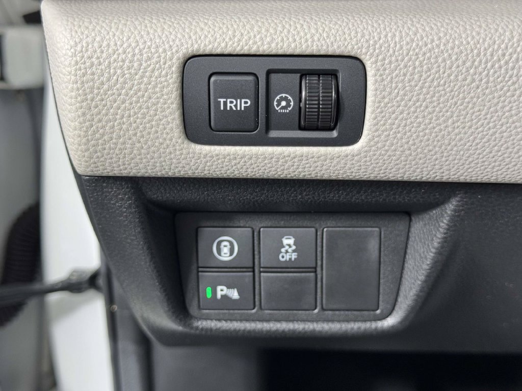 Used 2021 Honda Accord EX-L image 18